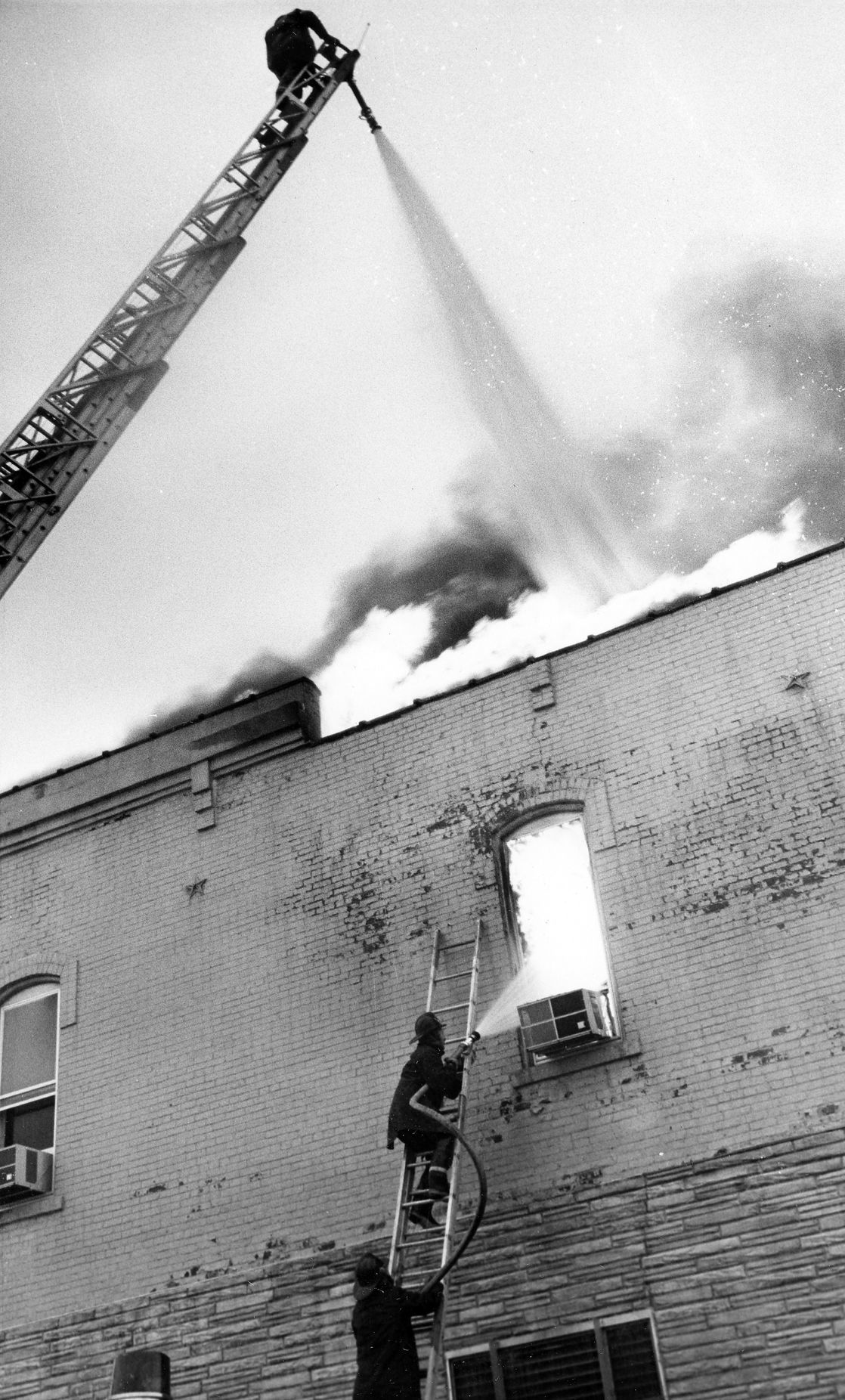 110819-Fires-of-the-70s-004